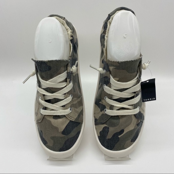 Torrid Women’s Riley Camo Ruched Slip On Sneaker - Picture 8 of 11